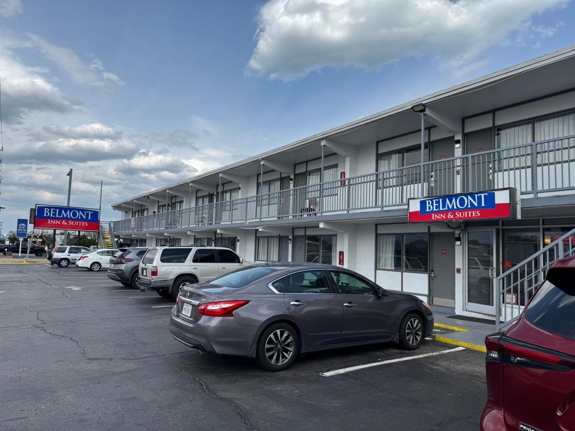 Belmont Inn & Suites Virginia Beach Bagian luar foto
